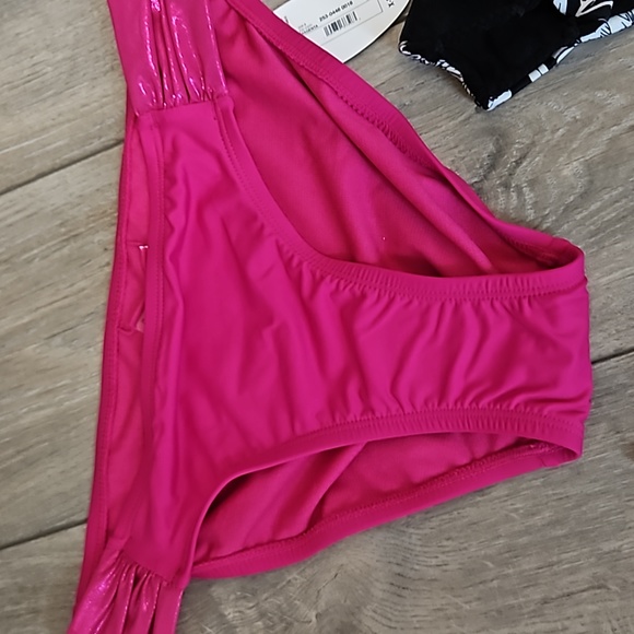 4 NAME BRAND BIKINI BOTTOM S - Picture 5 of 6